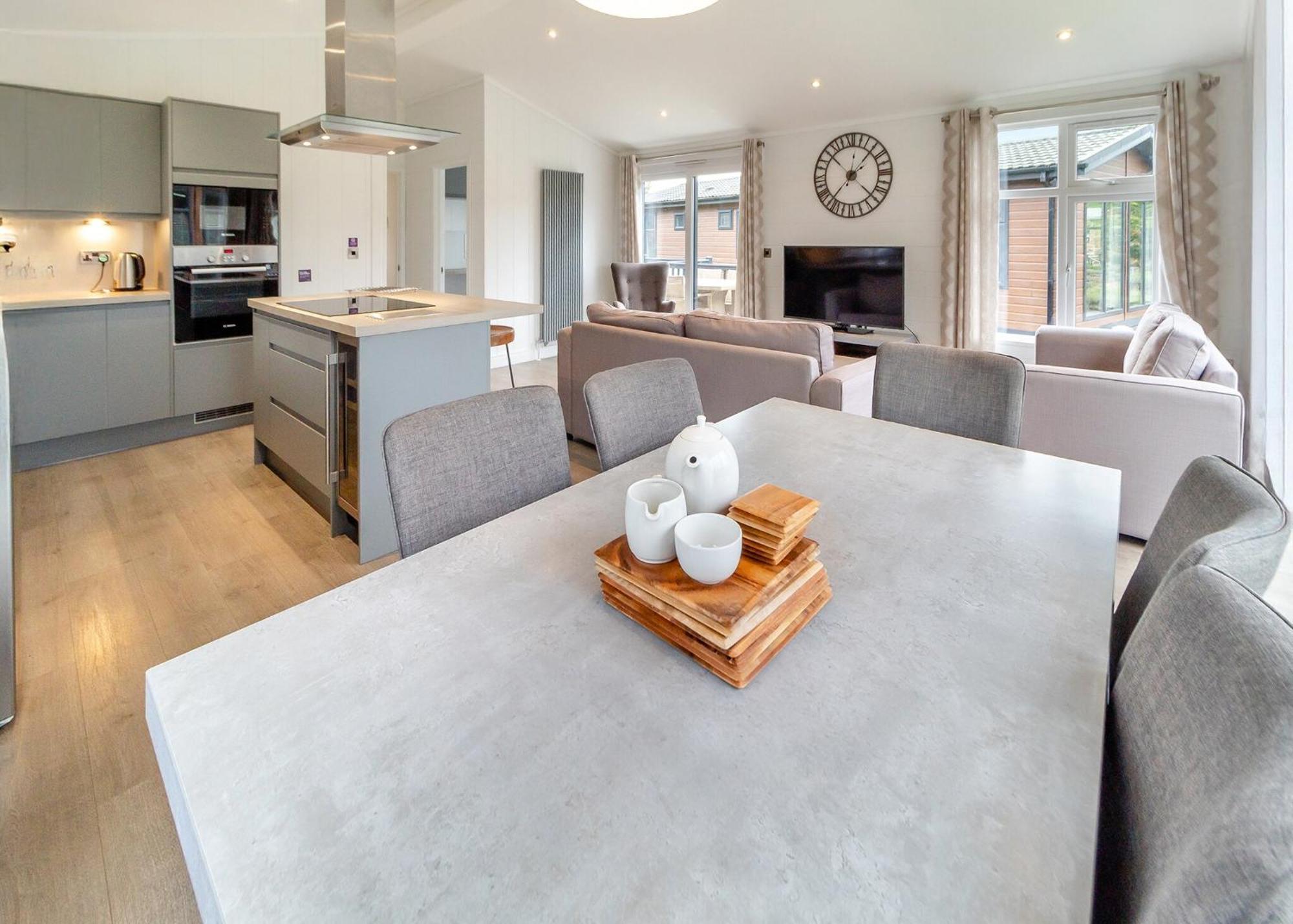 Norfolk Woods Resort And Spa Narborough  Bagian luar foto